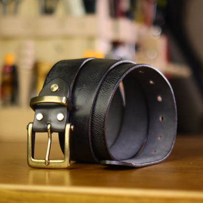Handcrafted Brass Buckle Vintage Belt | Vittorio&Co.